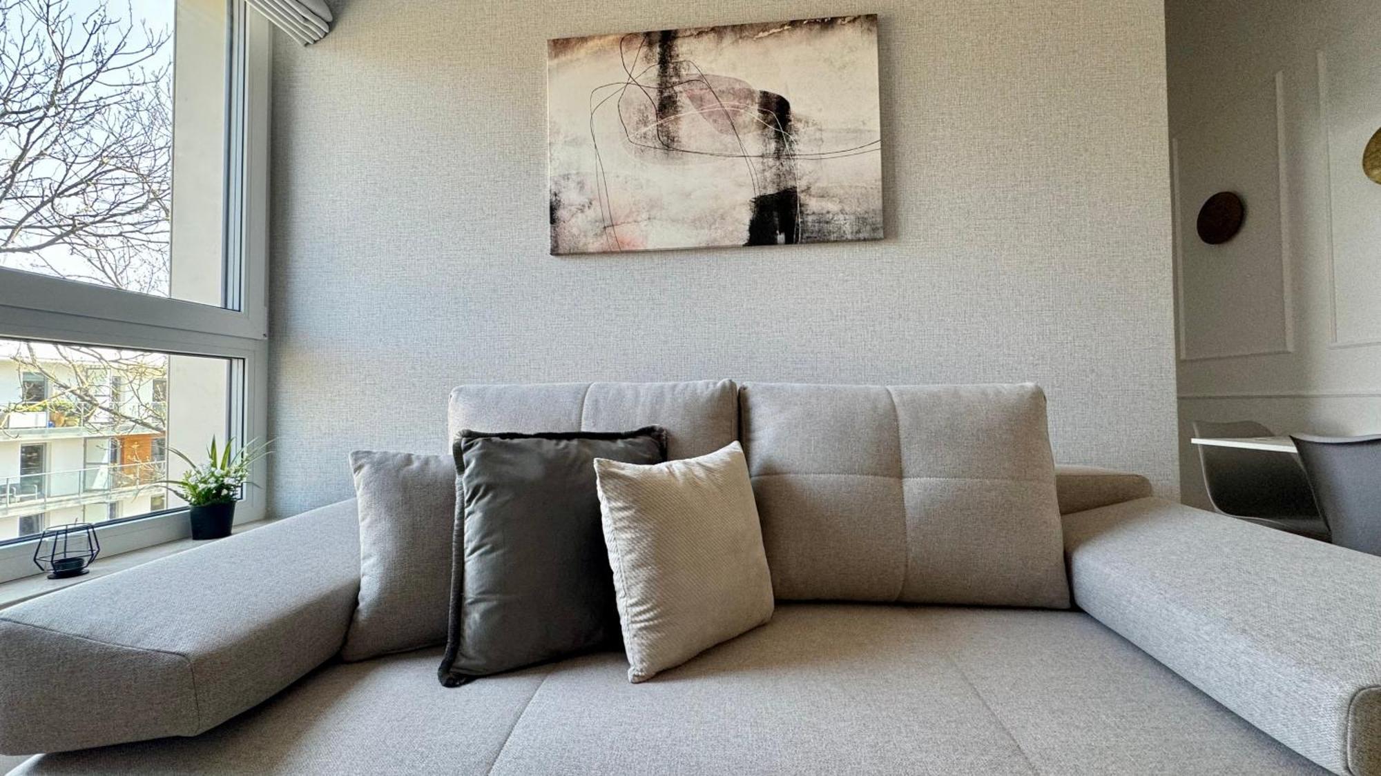 4 Stars, New Luxury Butterfly & Bike Apartments, Gdynia Orlowo, 15 Wyposazonych Mieszkan, Z Sypialnia, Winda I Platnym Parkingiem, Wysoki Standard Summerwinter, Blisko Molo Orlowo, Drog Rowerowych, Stadniny I Golf Park Exterior photo