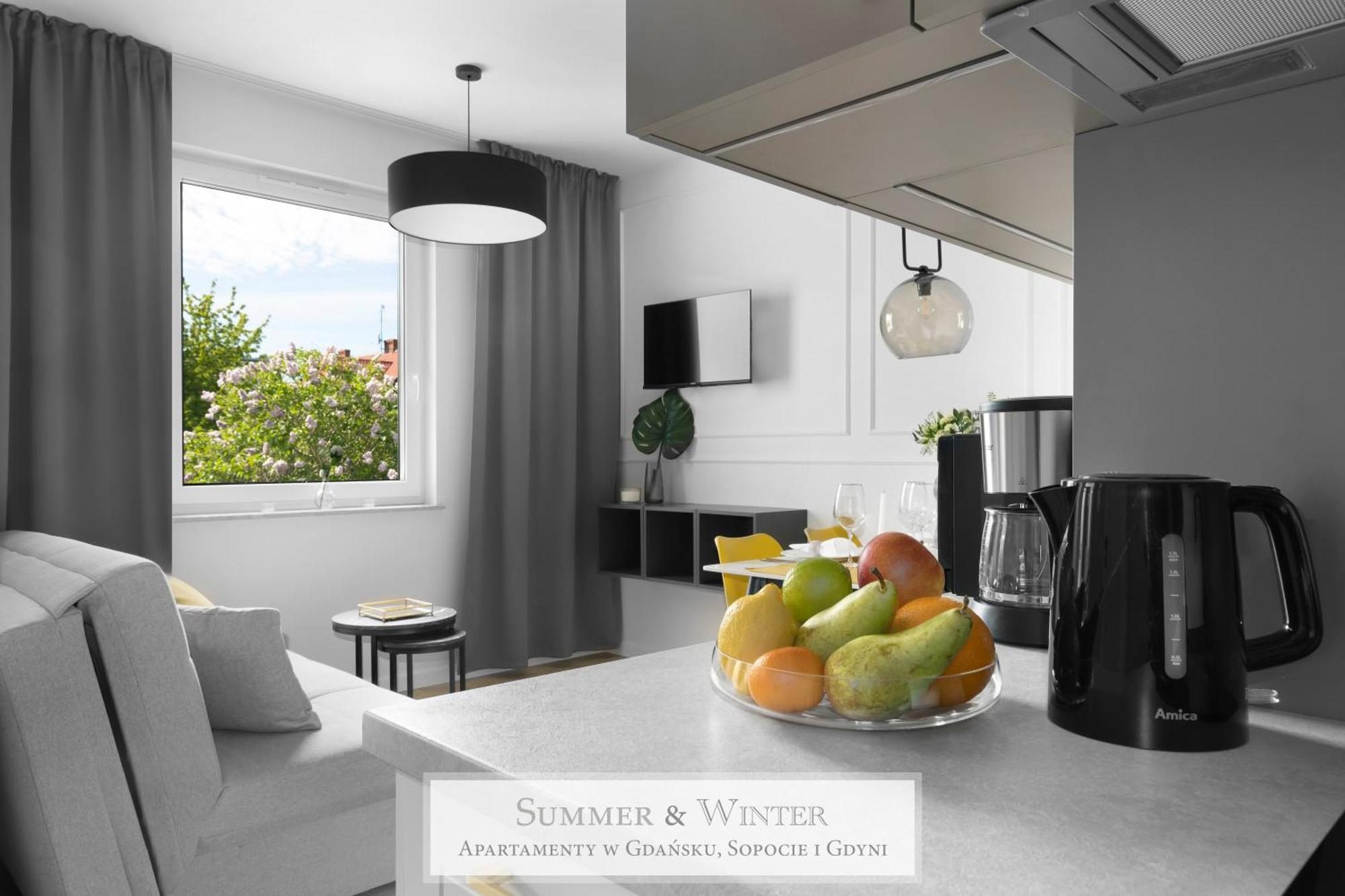 4 Stars, New Luxury Butterfly & Bike Apartments, Gdynia Orlowo, 15 Wyposazonych Mieszkan, Z Sypialnia, Winda I Platnym Parkingiem, Wysoki Standard Summerwinter, Blisko Molo Orlowo, Drog Rowerowych, Stadniny I Golf Park Exterior photo