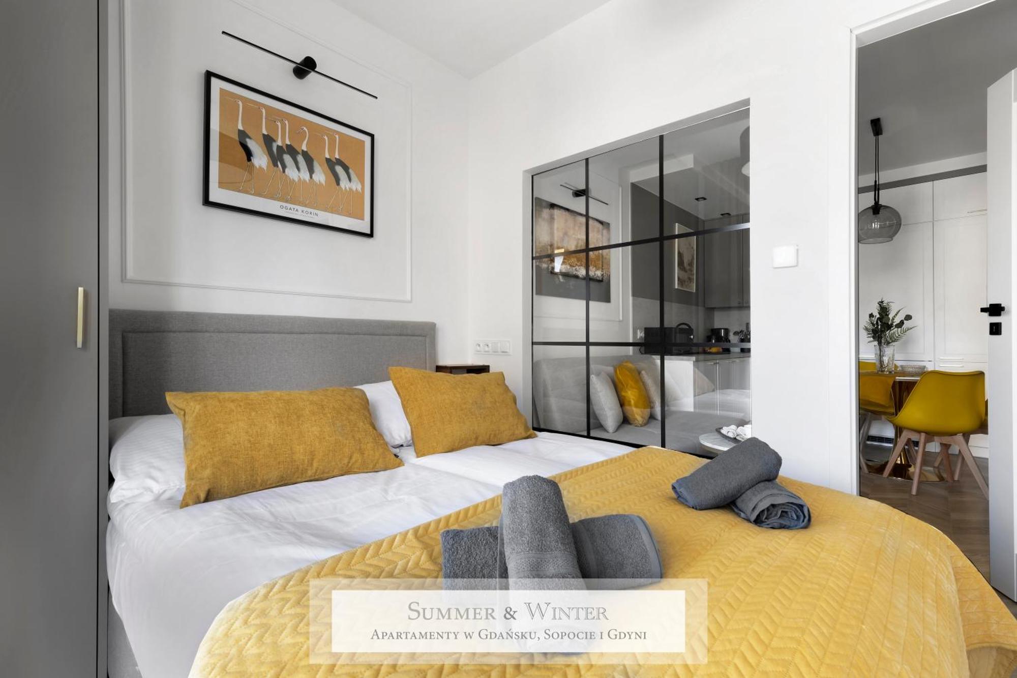 4 Stars, New Luxury Butterfly & Bike Apartments, Gdynia Orlowo, 15 Wyposazonych Mieszkan, Z Sypialnia, Winda I Platnym Parkingiem, Wysoki Standard Summerwinter, Blisko Molo Orlowo, Drog Rowerowych, Stadniny I Golf Park Exterior photo
