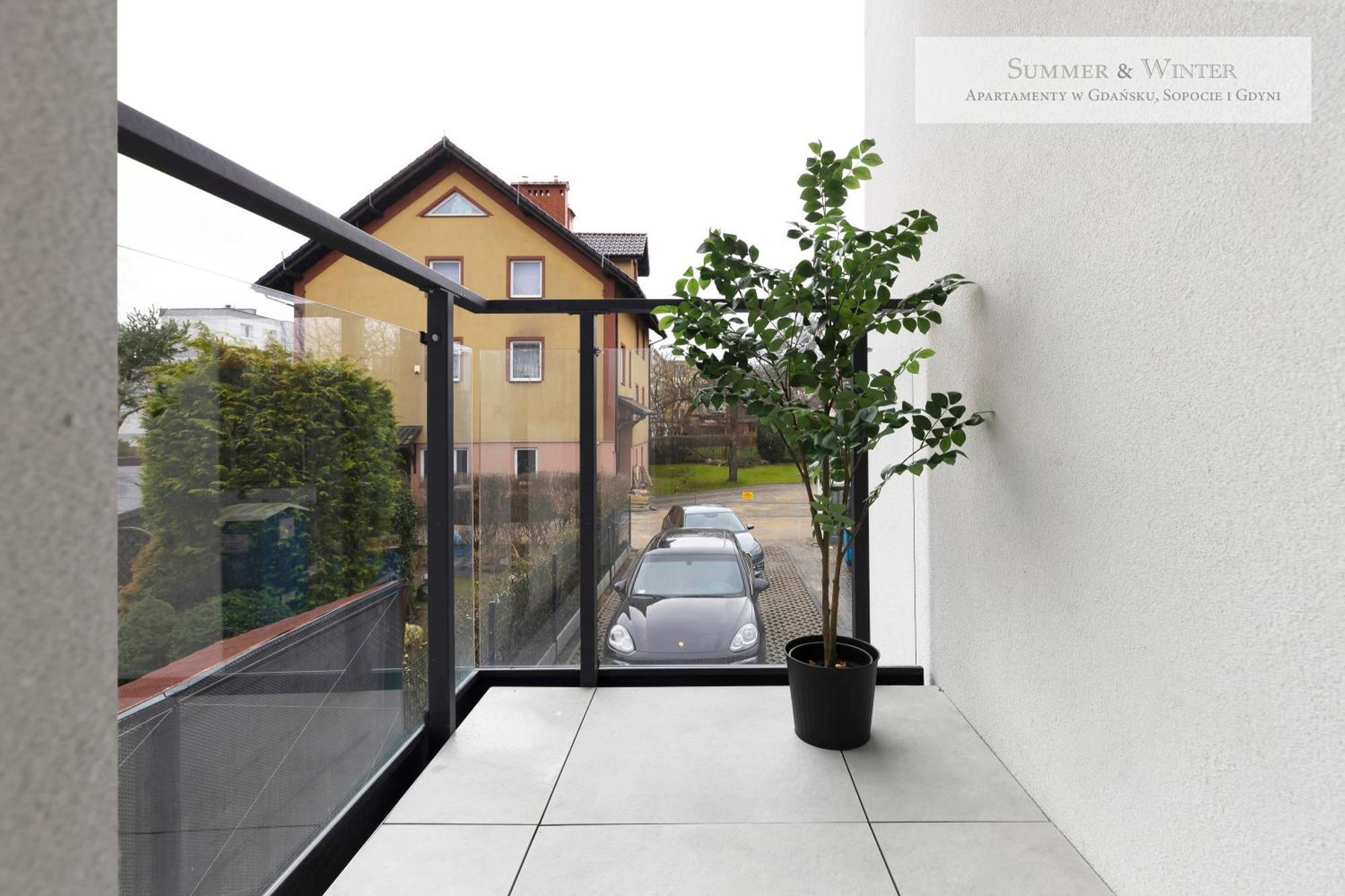 4 Stars, New Luxury Butterfly & Bike Apartments, Gdynia Orlowo, 15 Wyposazonych Mieszkan, Z Sypialnia, Winda I Platnym Parkingiem, Wysoki Standard Summerwinter, Blisko Molo Orlowo, Drog Rowerowych, Stadniny I Golf Park Exterior photo