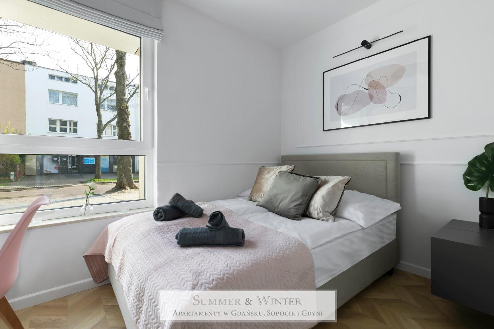 4 Stars, New Luxury Butterfly & Bike Apartments, Gdynia Orlowo, 15 Wyposazonych Mieszkan, Z Sypialnia, Winda I Platnym Parkingiem, Wysoki Standard Summerwinter, Blisko Molo Orlowo, Drog Rowerowych, Stadniny I Golf Park Exterior photo